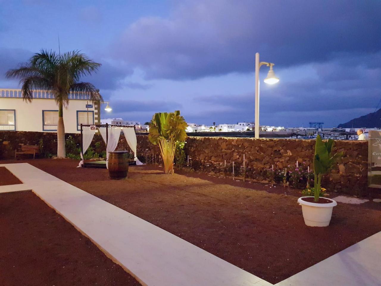 La Graciosa Camelia Beach Vistas Mar كاليتا دي سيبو المظهر الخارجي الصورة